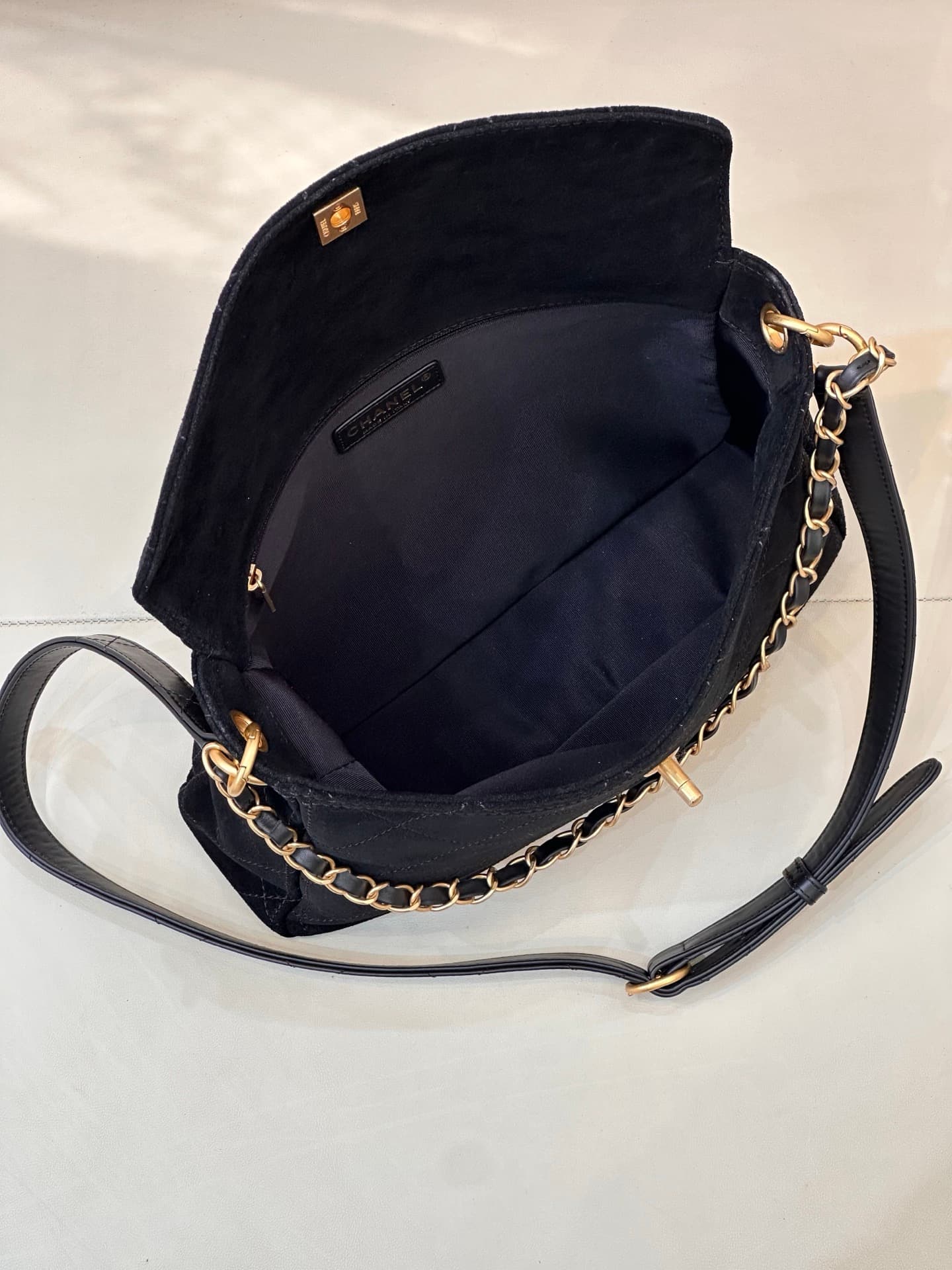 Chanel Matelasse Suede Shoulder Bag& Gold-Tone Metal Black AS5883 TOP
