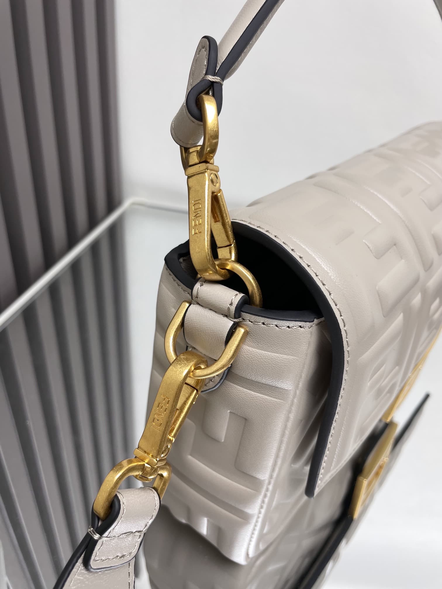 BAGUETTE leather bag Grey High