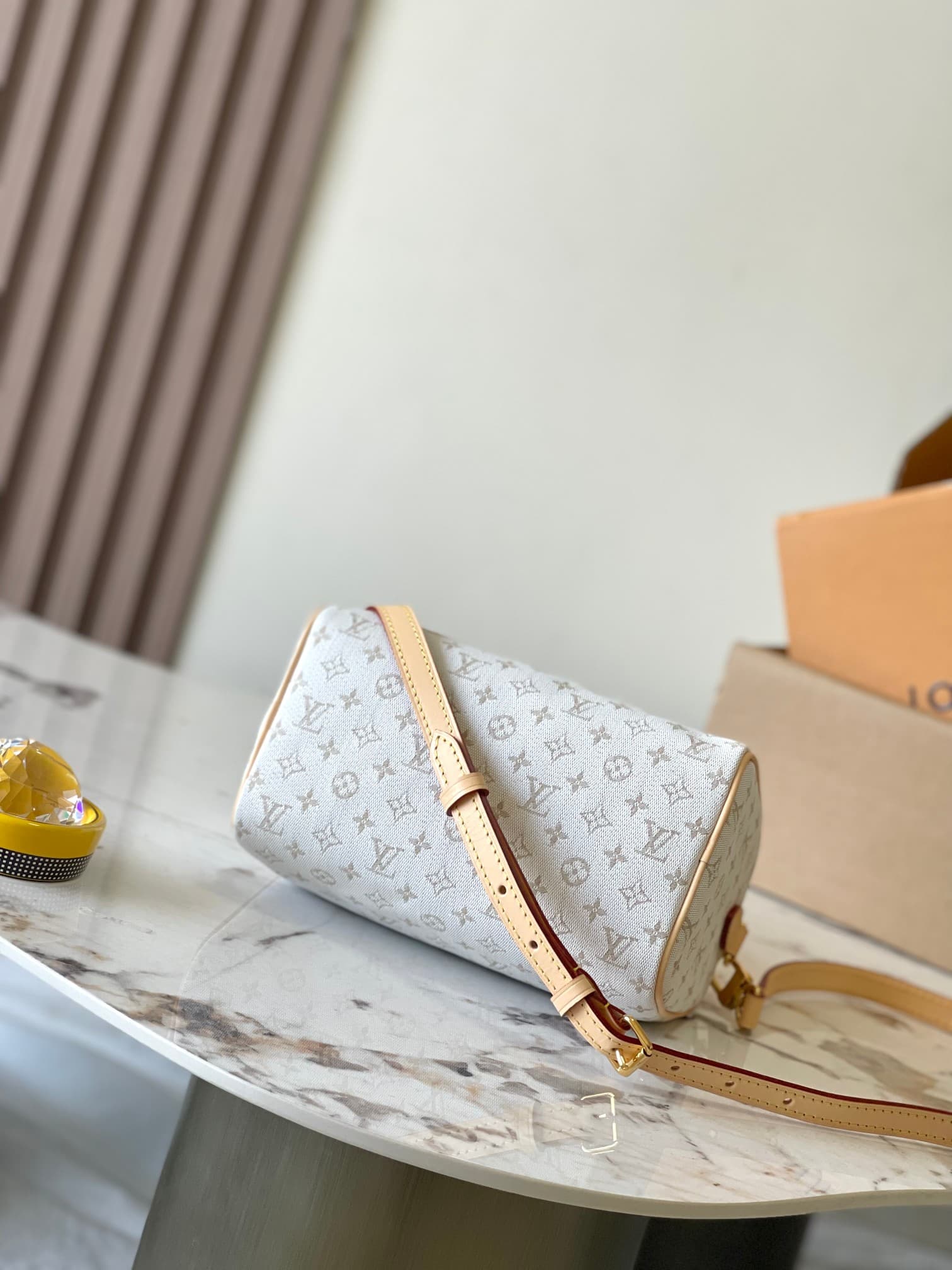 Louis Vuitton Speedy Bandoulière 20 Mastic Cream Polyamide M12747 TOP
