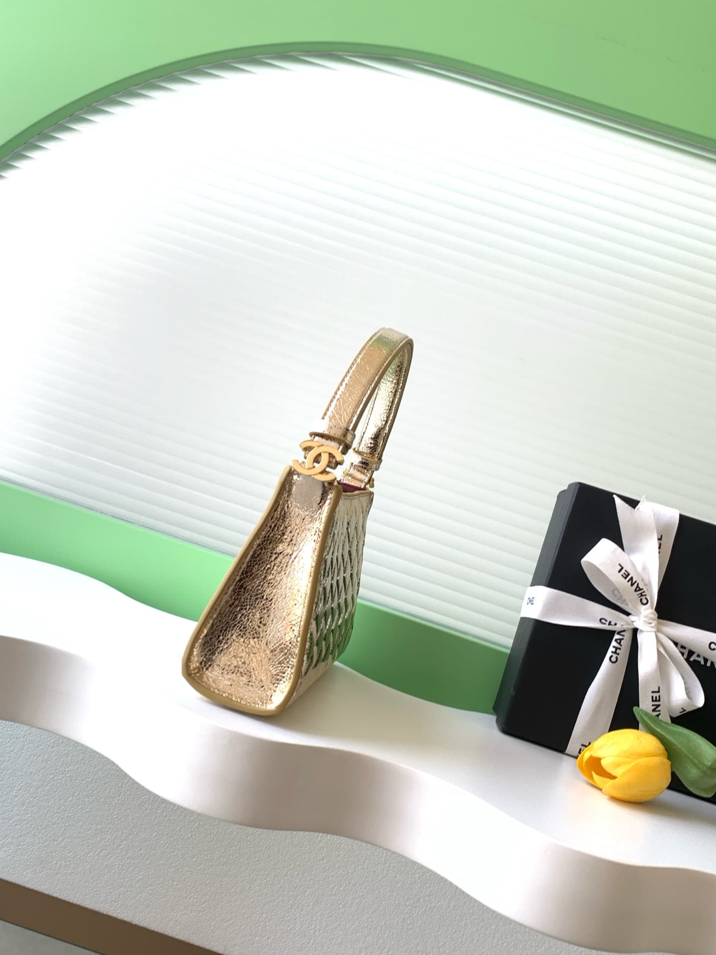 Chanel evening bag AS6045 lambskin & gold-tone metal gold high