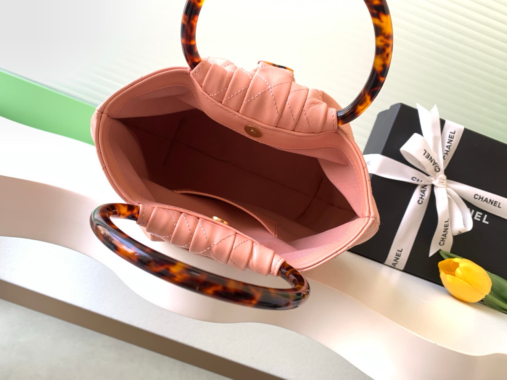 Chanel Medium Hobo Bag Lambskin-Shell Effect Plexi & Gold-Tone Metal Pink AS6010 High