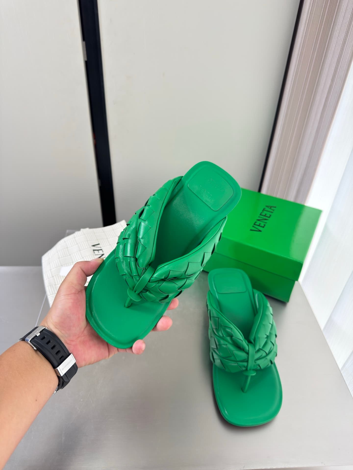 Bottega Veneta Lido Intrecciato Sandals