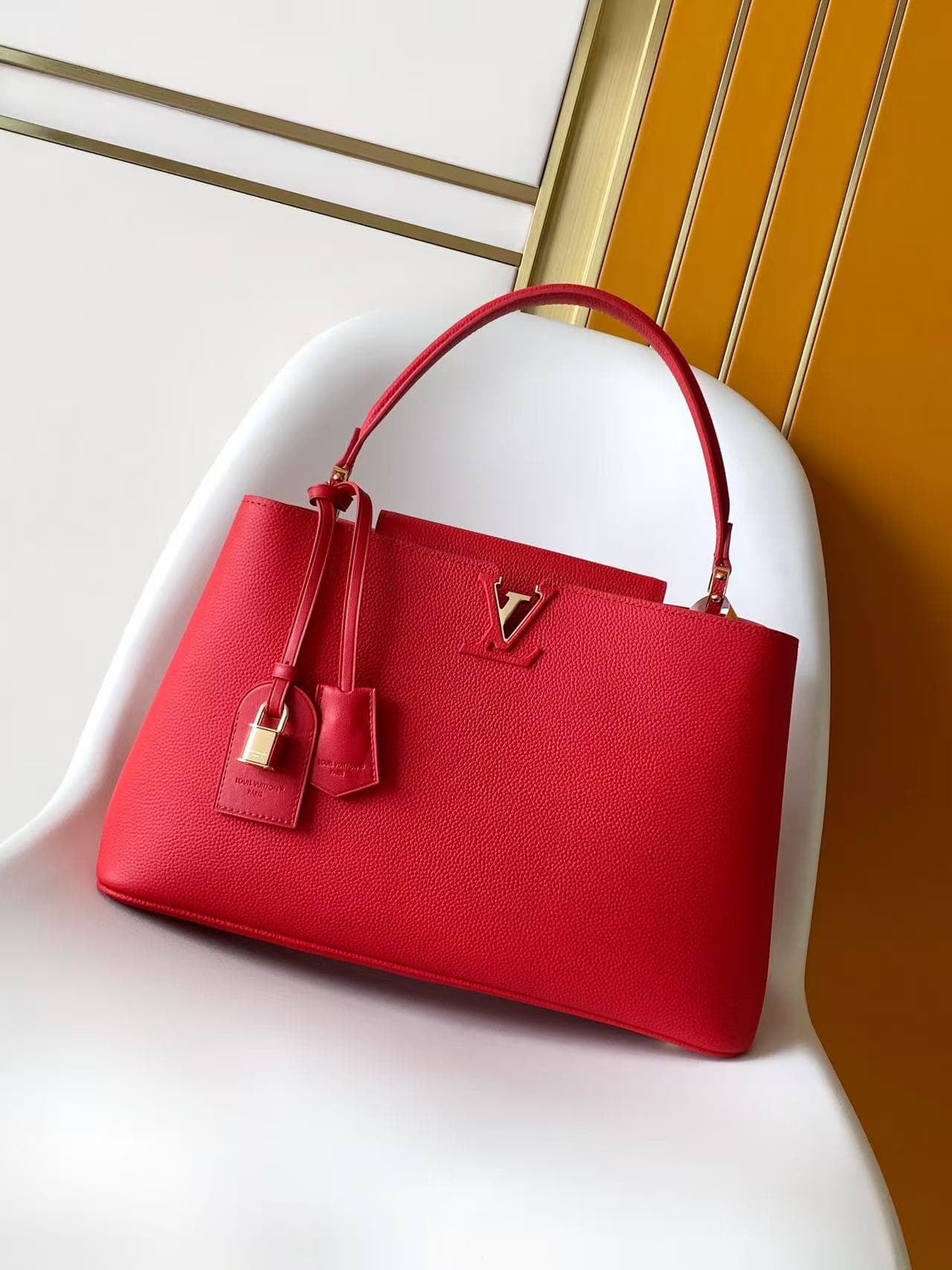Louis Vuitton Capucines Souple Grain Taurillon Leather Red M26267 TOP