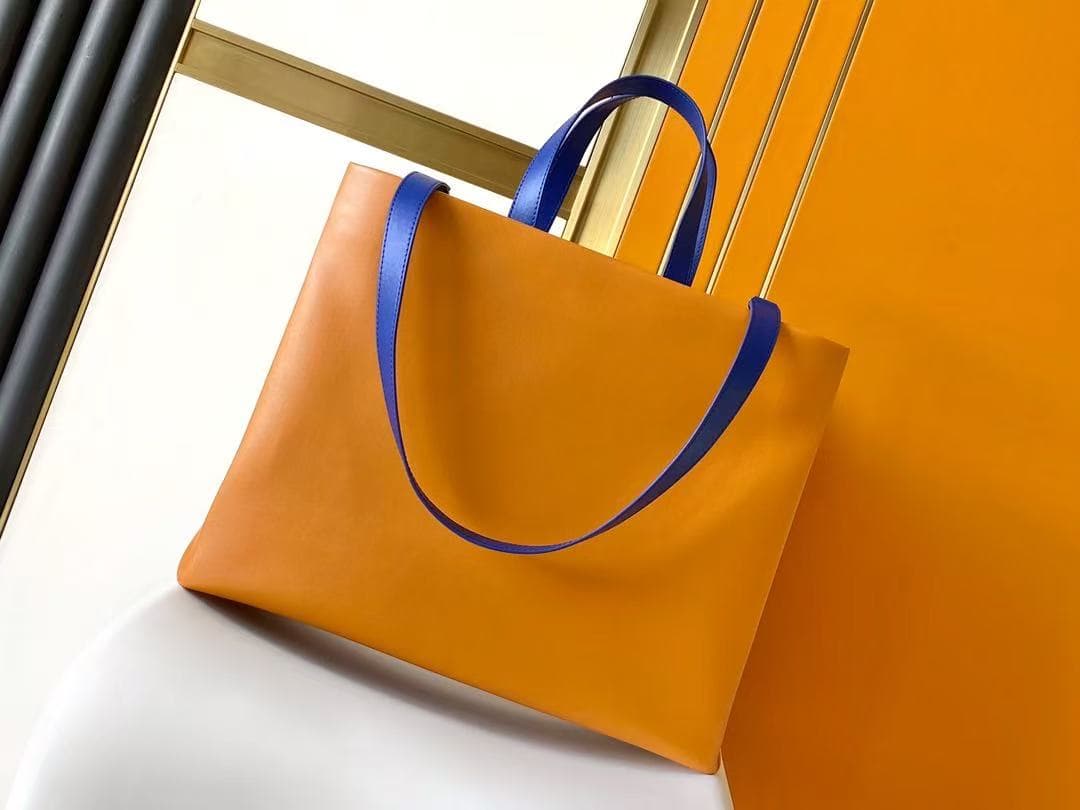 LOUIS VUITTON Shopper Tote MM Cowhide leather M28308 Safran Yellow High