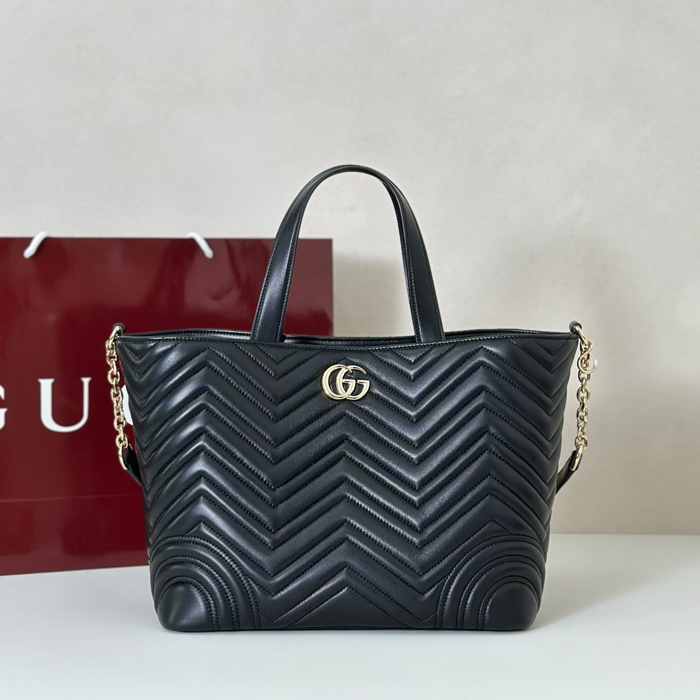 Gucci Betty medium tote bag 847387 Black leather High