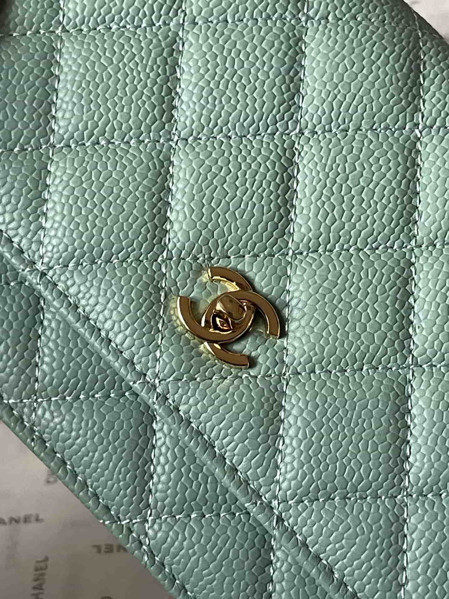 Chanel Classic Wallet on Chain Grained Shiny Calfskin & Gold-Tone Metal AP4241 Light Green A