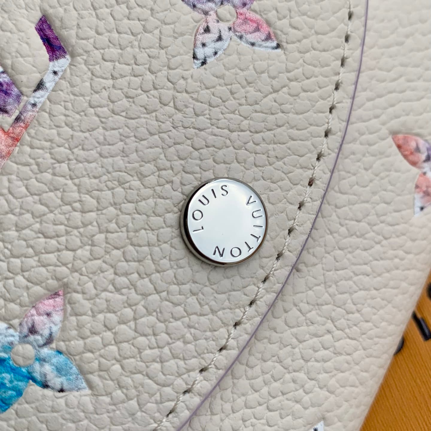 Louis Vuitton Rosalie Coin Purse Monogram Empreinte Link Quartz Cowhide leather M29772 High