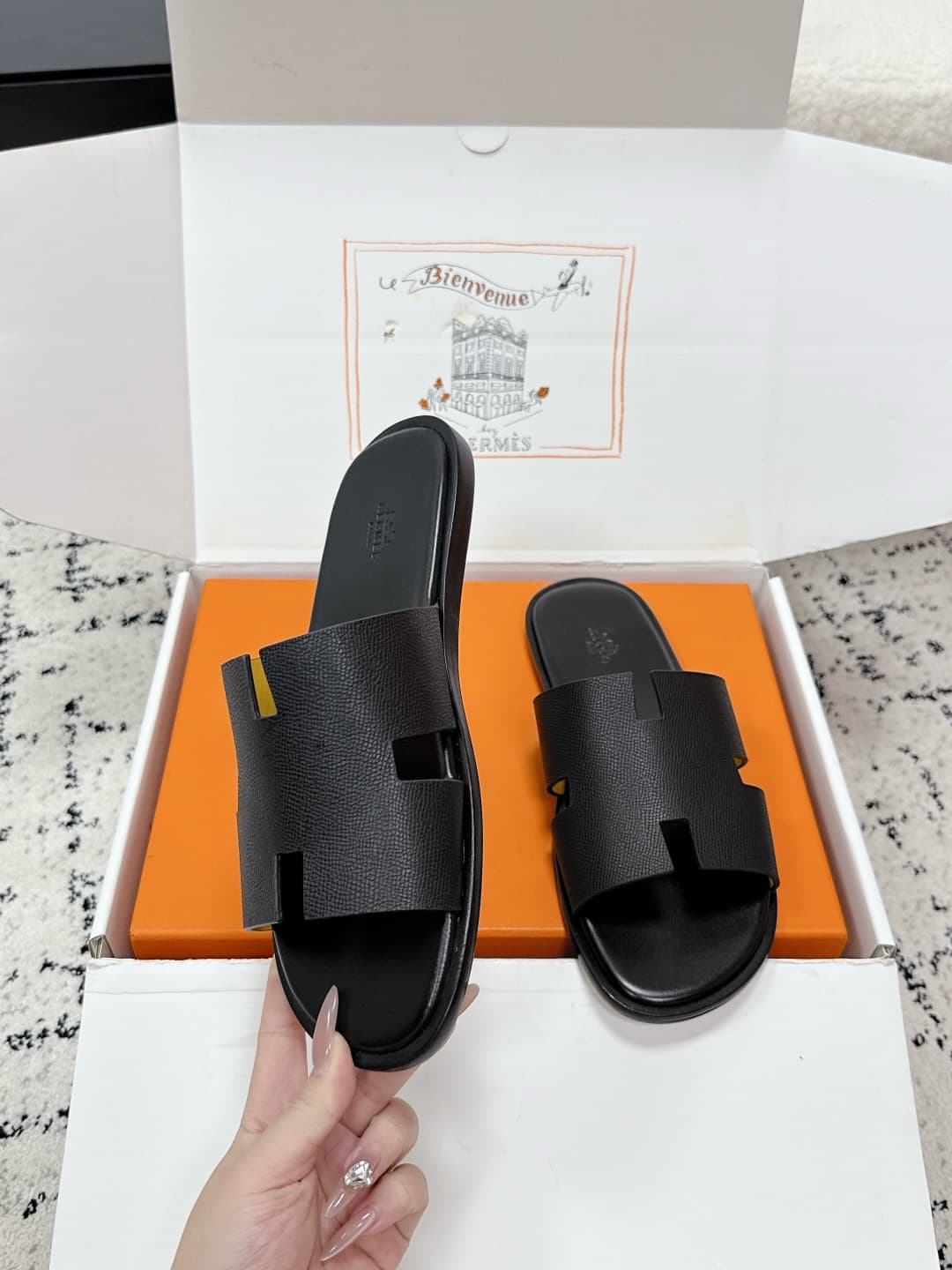 Hermès Izmir Sandals Men