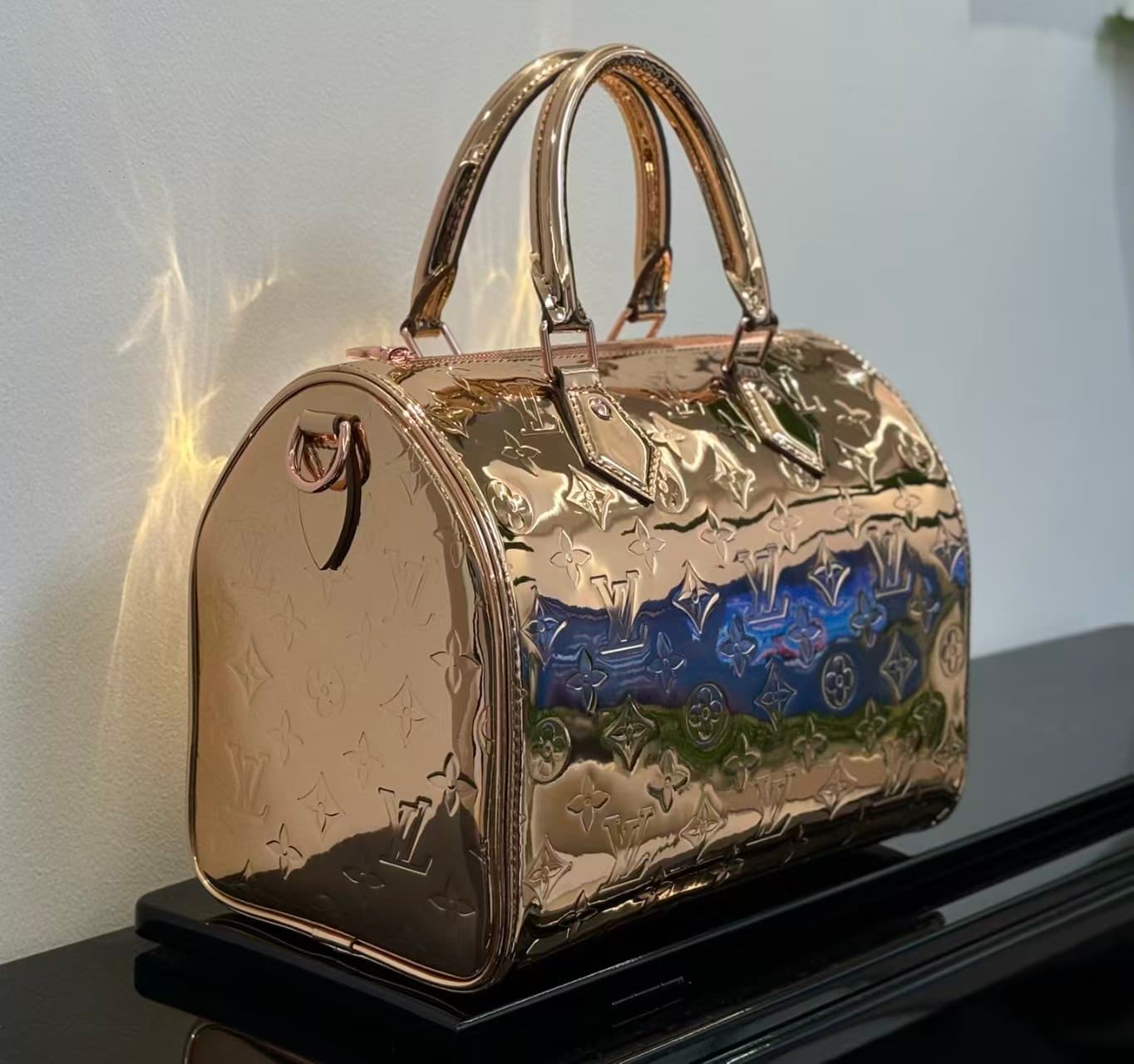 Louis Vuitton Speedy Bandoulière 25 copper Monogram Miroir canvas M26497 High