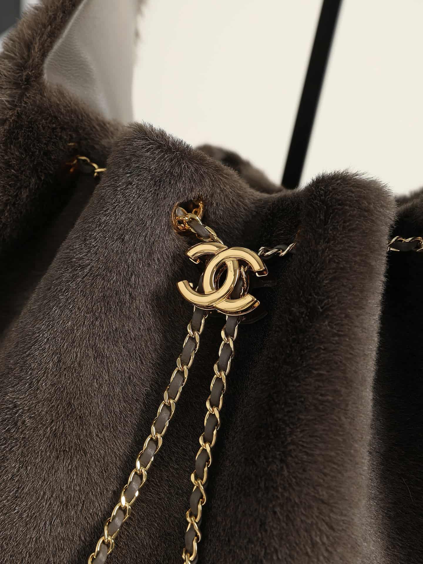 Chanel 25 Small Hobo handbag AS5293 Pony Hair& Gold-Tone Metal Dark Khaki AS5293 A