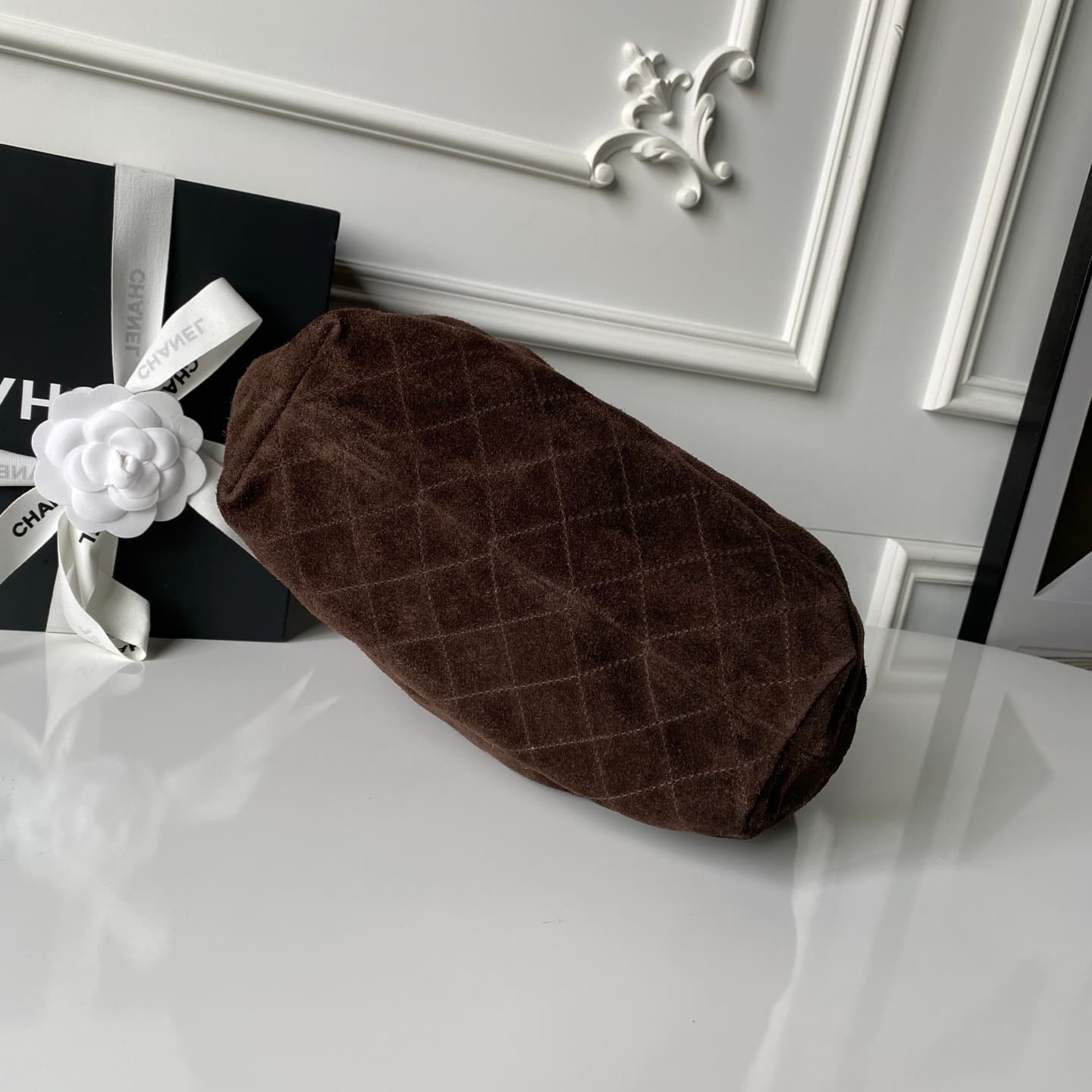 Chanel Medium Hobo Bag Suede Calfskin Turtoise-Shell Effect Plexi & Gold-Tone Metal Brown AS6010 High