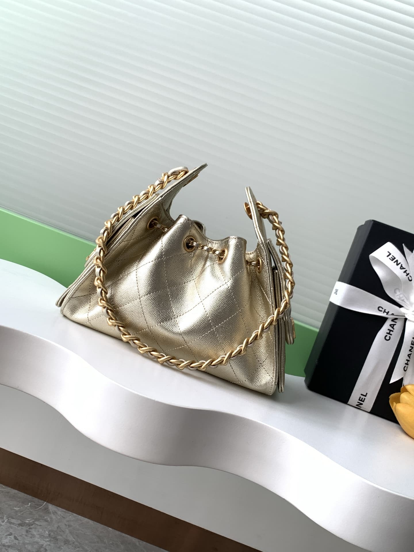 Chanel 25 Mini Hobo handbag AS5631 Grained calfskin & gold-tone metal Gold A