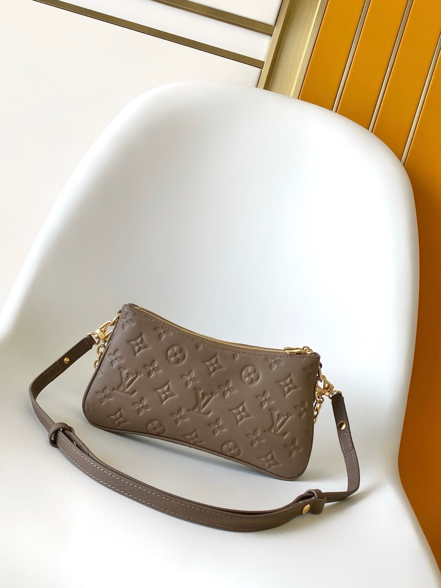 Louis Vuitton Pochette Liv Smoke Gray Embossed grained cowhide leather M25816 High