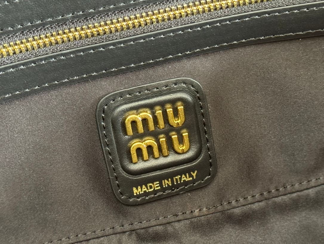 Miu Miu Contrast Beau Bag Black/White 5BB173 TOP