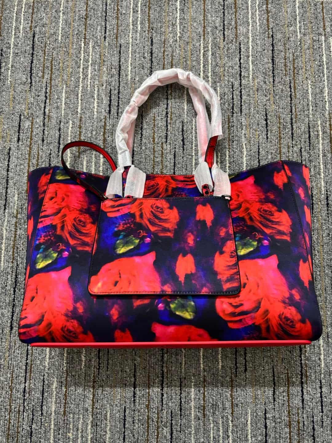 Christian Louboutin Cabata Tote Bag Soft Roses Printed Calf Leather And Spikes High