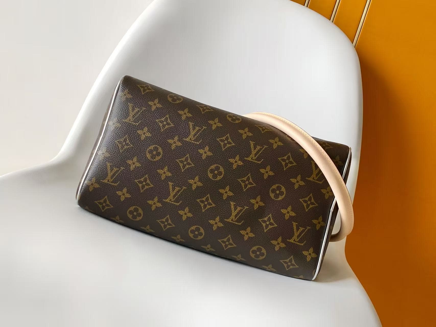 Louis Vuitton 57th Street NYC Speedy Bandoulière 30 Monogram Silver Coated canvas M27324 High