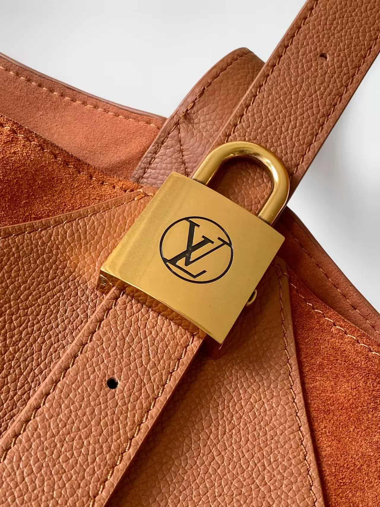 Louis Vuitton Low Key Hobo MM Cognac Brown Grained calfskin and suede M29156 High