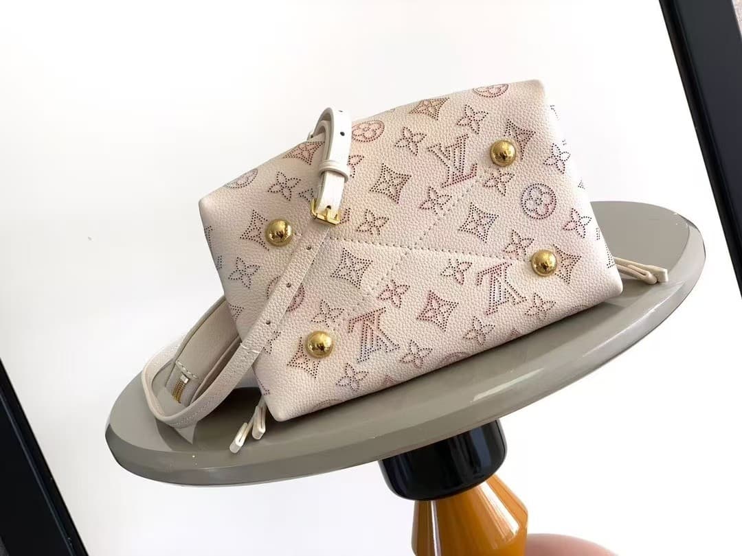 Louis Vuitton BELLA Mahina  M57855 High
