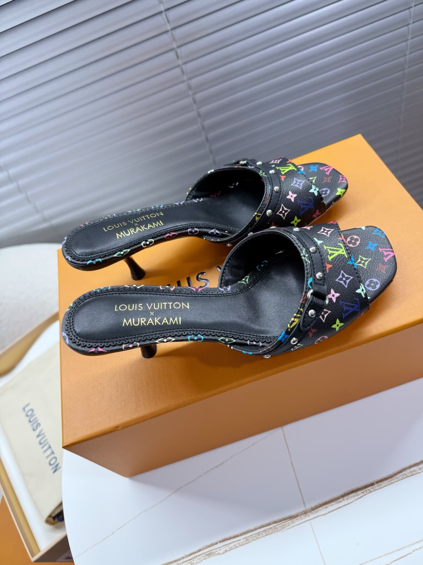 Louis Vuitton Sandal shoes Women
