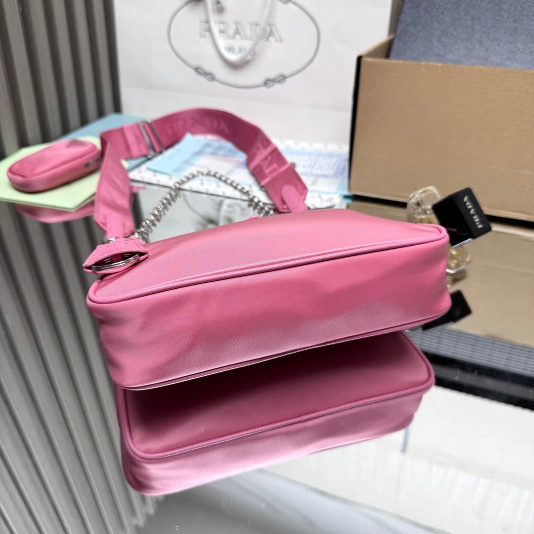 Prada Re-Edition 2005 Nylon bag 1BH204 Peach-pink High