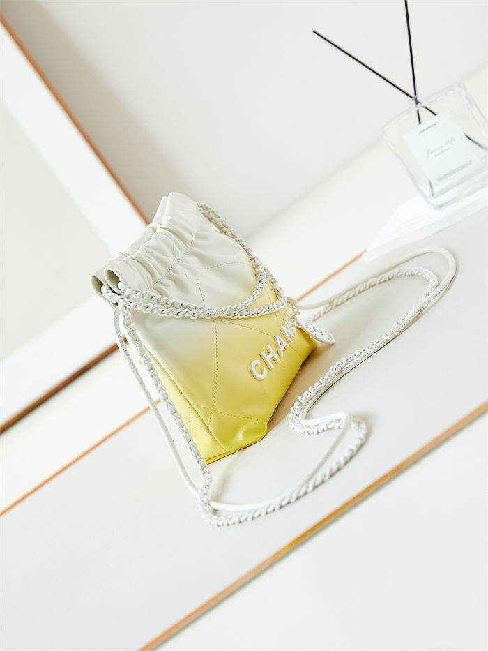Chanel 22 MINI HANDBAG Patent Gradient Calfskin & Lacquered Metal Yellow AS3980 A