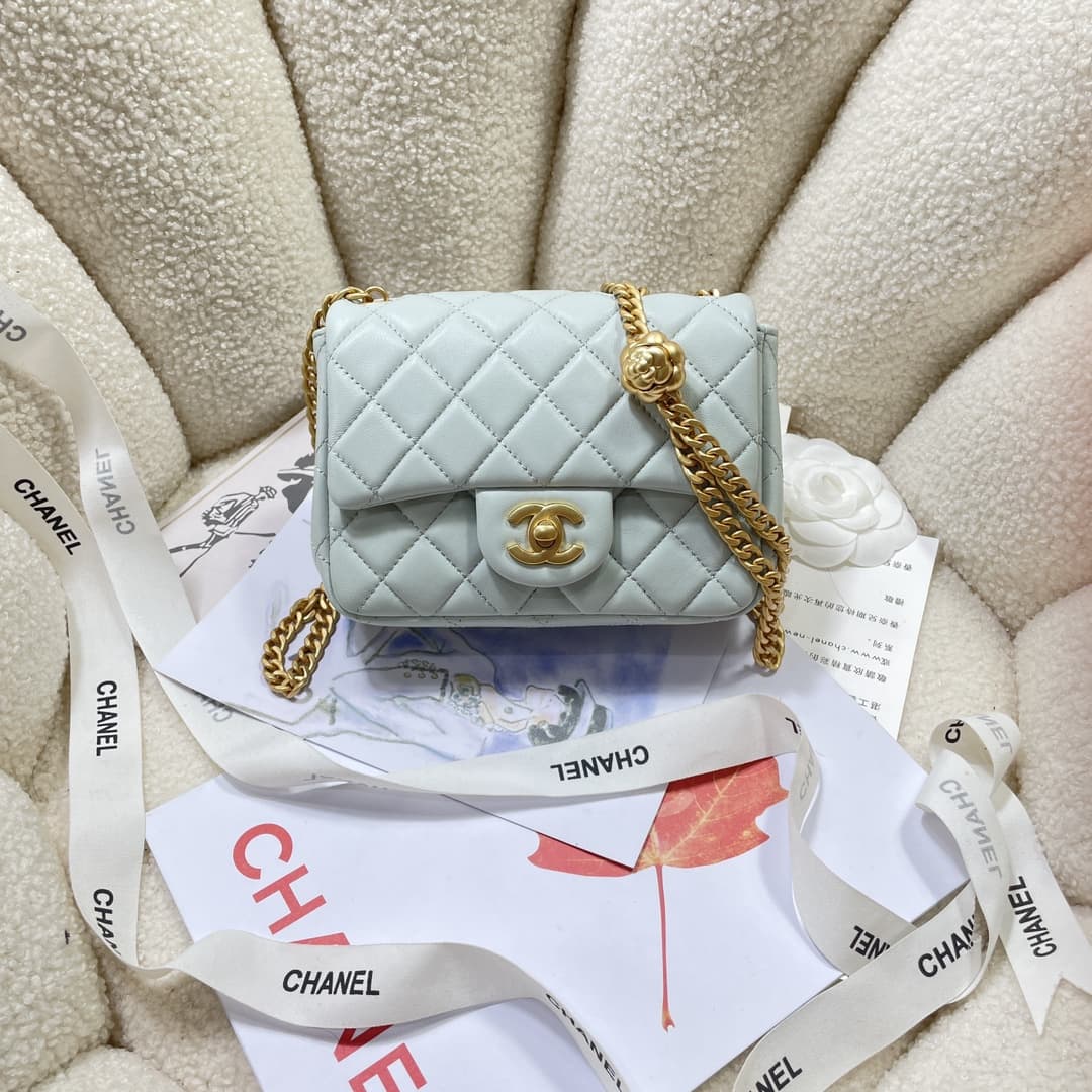 Chanel SUPERMINI FLAP BAG AS4040 Lambskin & Gold-Tone Metal Blue-I A
