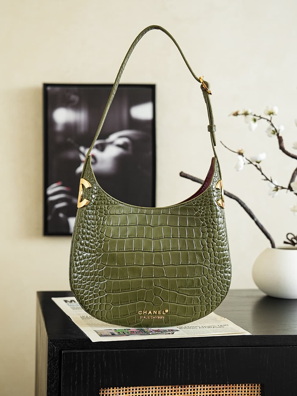 Chanel Hobo bag Prominent Crocodile-embossed & Gold-tone Metal A68011 A