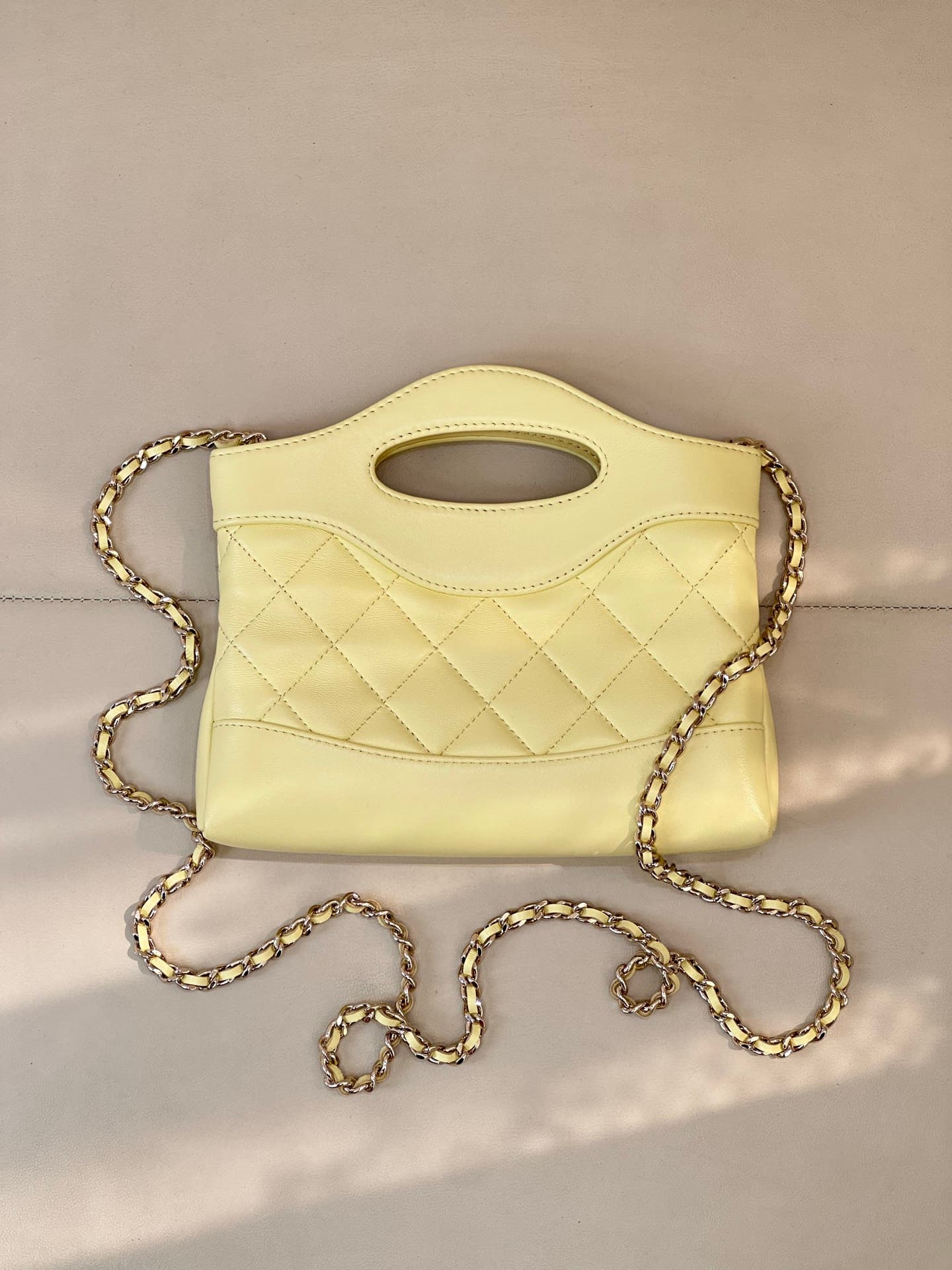 Chanel Clutch with chain Lambskin & Gold-Tone Metal AP3656 Light Yellow TOP