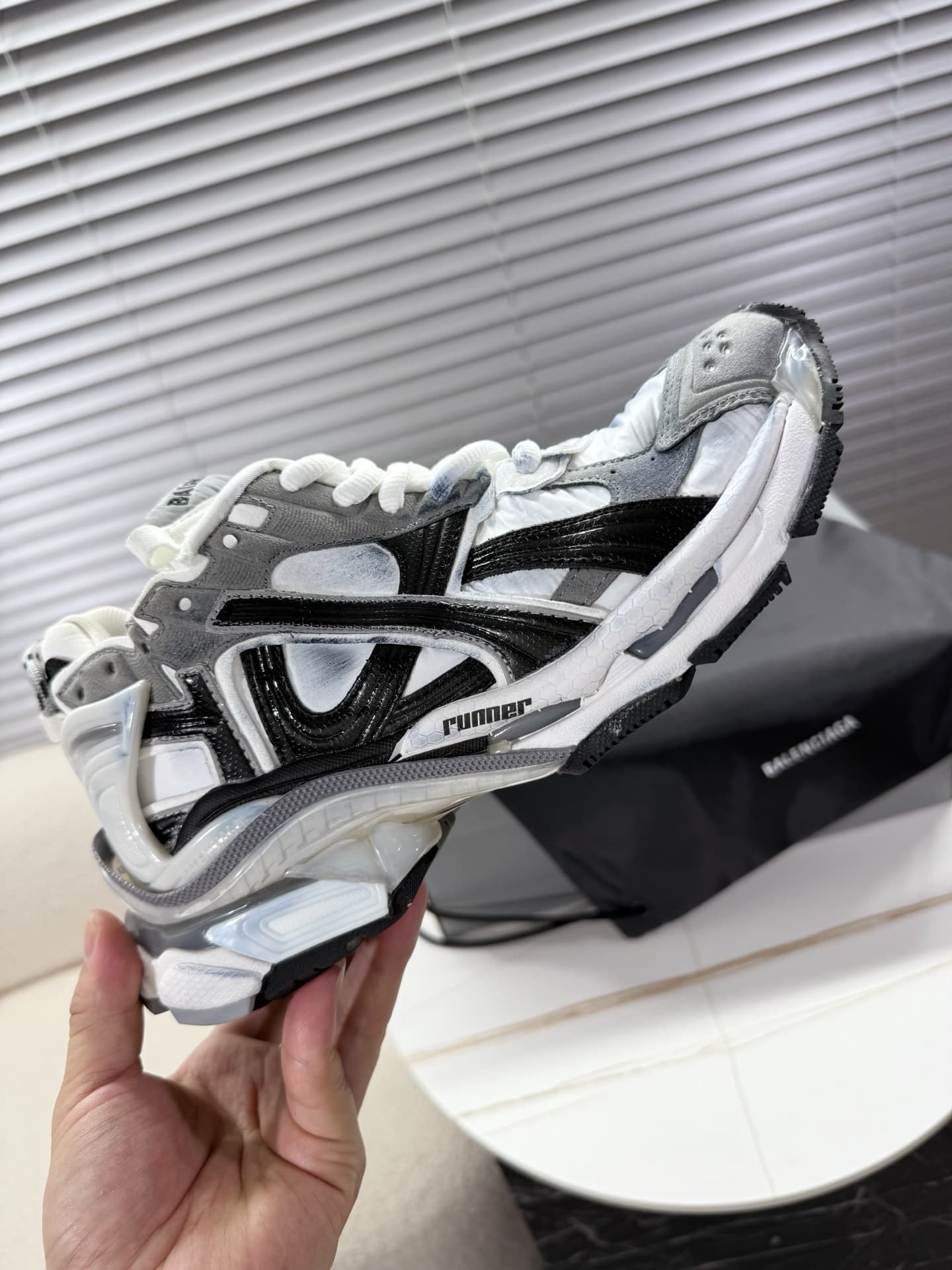 Balenciaga Runner Sneaker Shoes Men Women