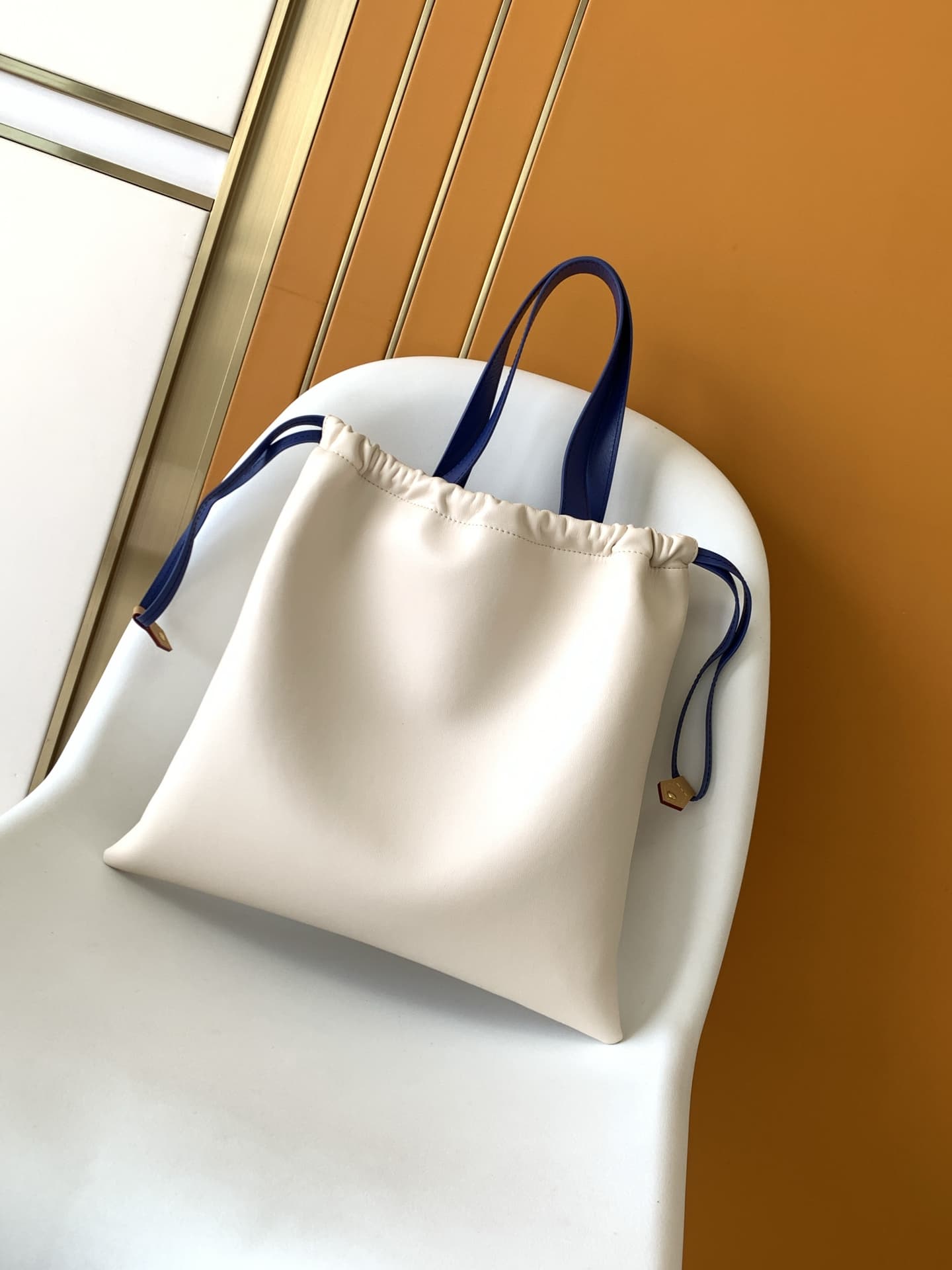 Louis Vuitton Dust Bag Tote Nubuck leather M15235 High