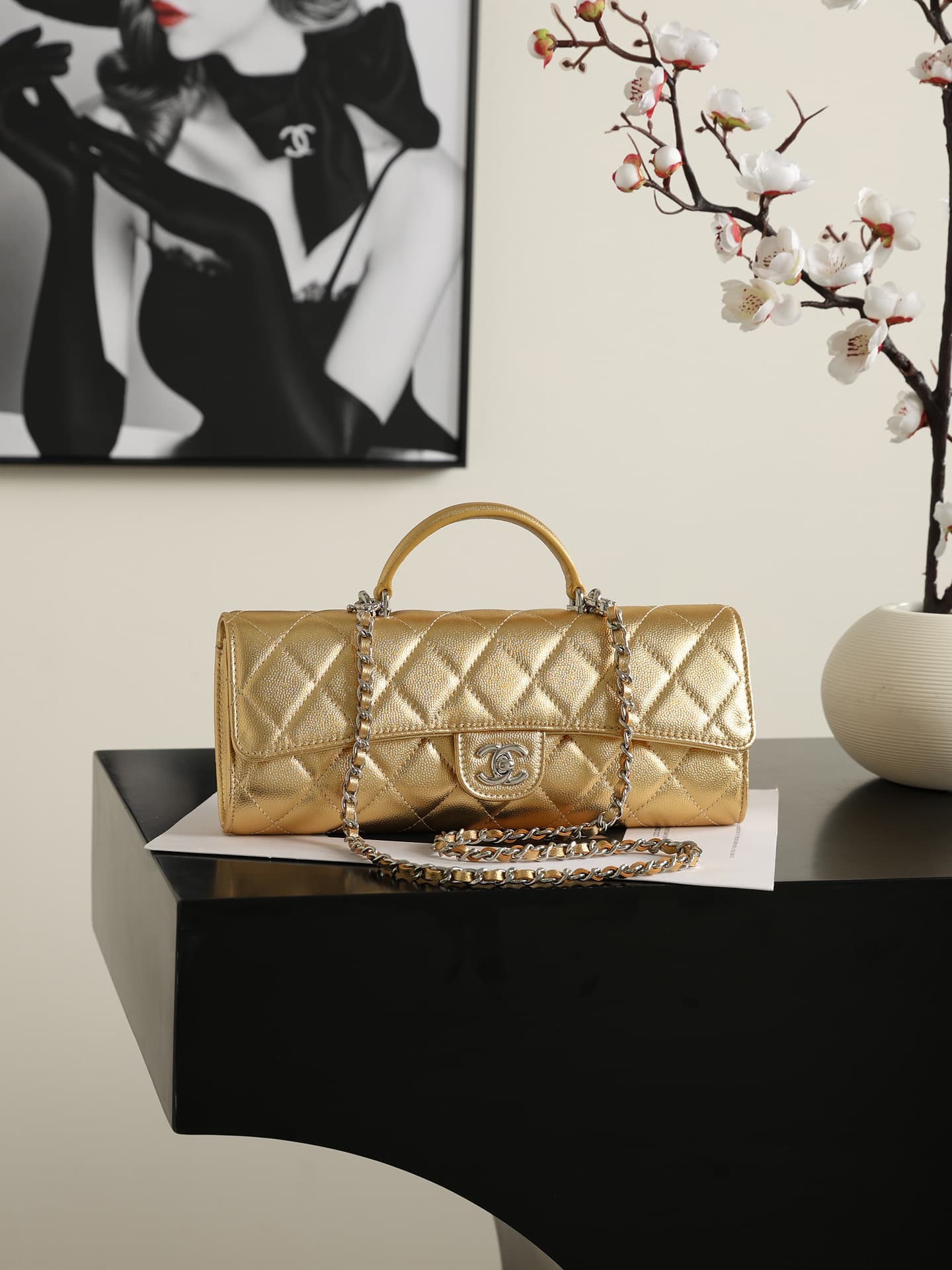 Chanel Clutch with chain Grained Calfskin & Silver-Tone Metal Gold AP5280 A