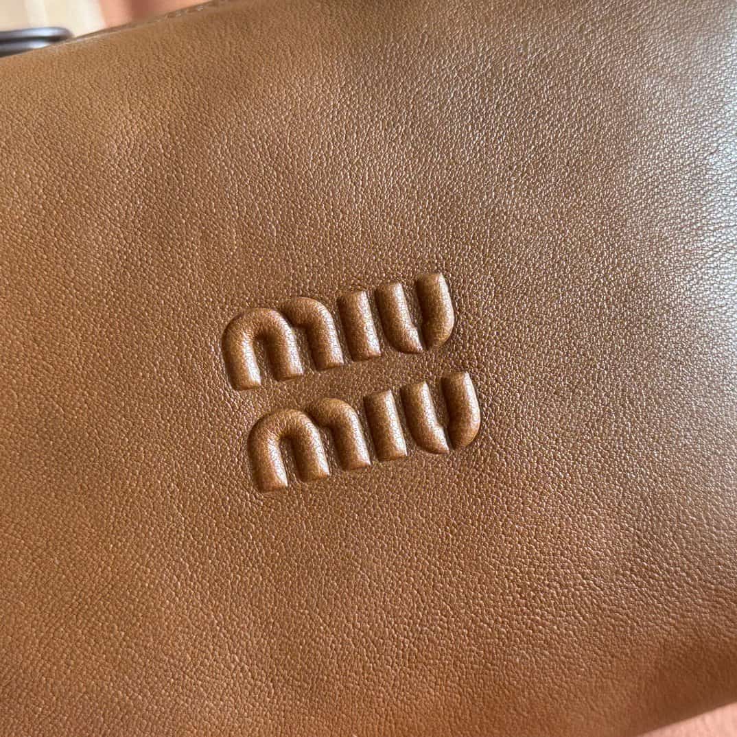 Miu Miu Nappa leather pouch 5NE841 Oak High