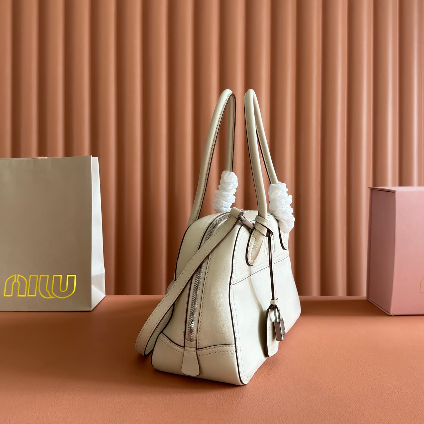 Miu Miu Vivant nappa leather bag Chalk White 5bb199 TOP