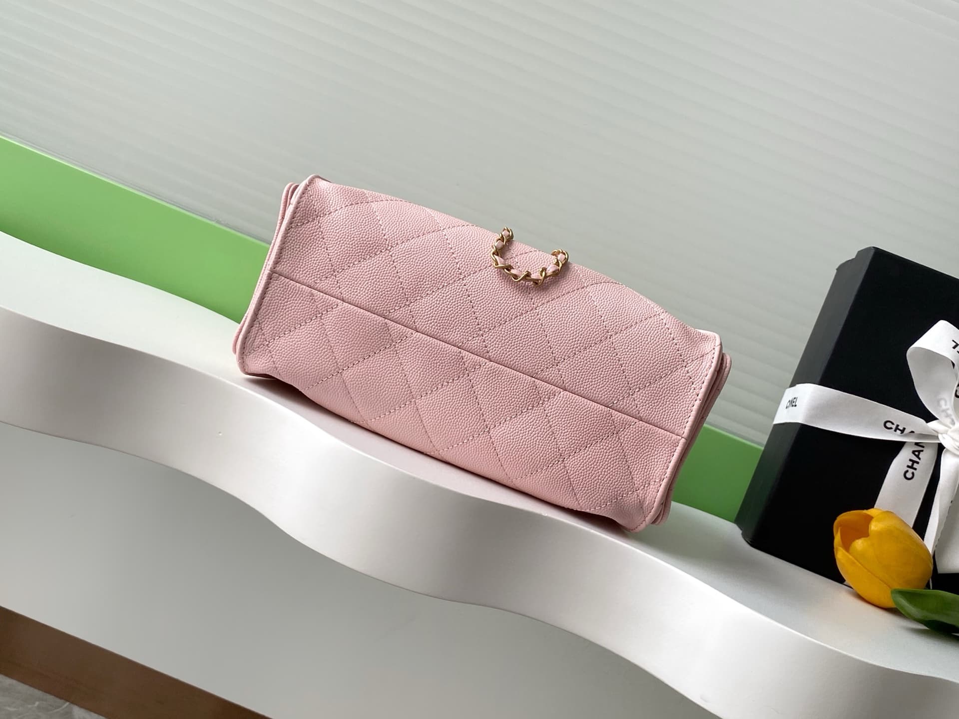 Chanel 25 Mini Hobo handbag AS5631 Grained calfskin & gold-tone metal Pink A