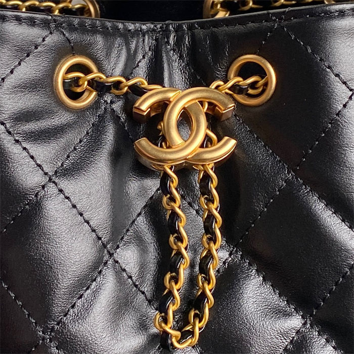 Chanel 25 Small Hobo handbag AS5293 Shiny calfskin & gold-tone metal Black A