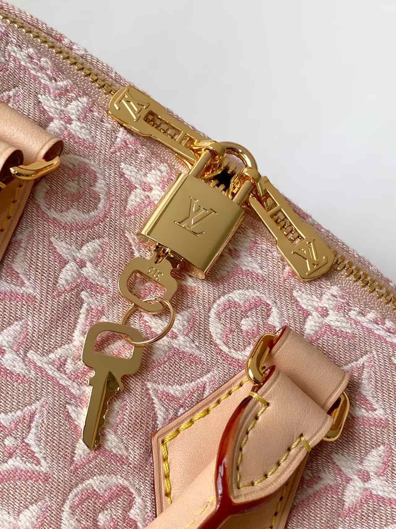 Louis Vuitton Speedy Bandoulière 20 Monogram Emblème Rose Ruban M2A039 High