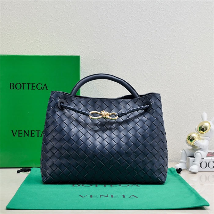 Medium Andiamo Top handle bag Agate Grey High