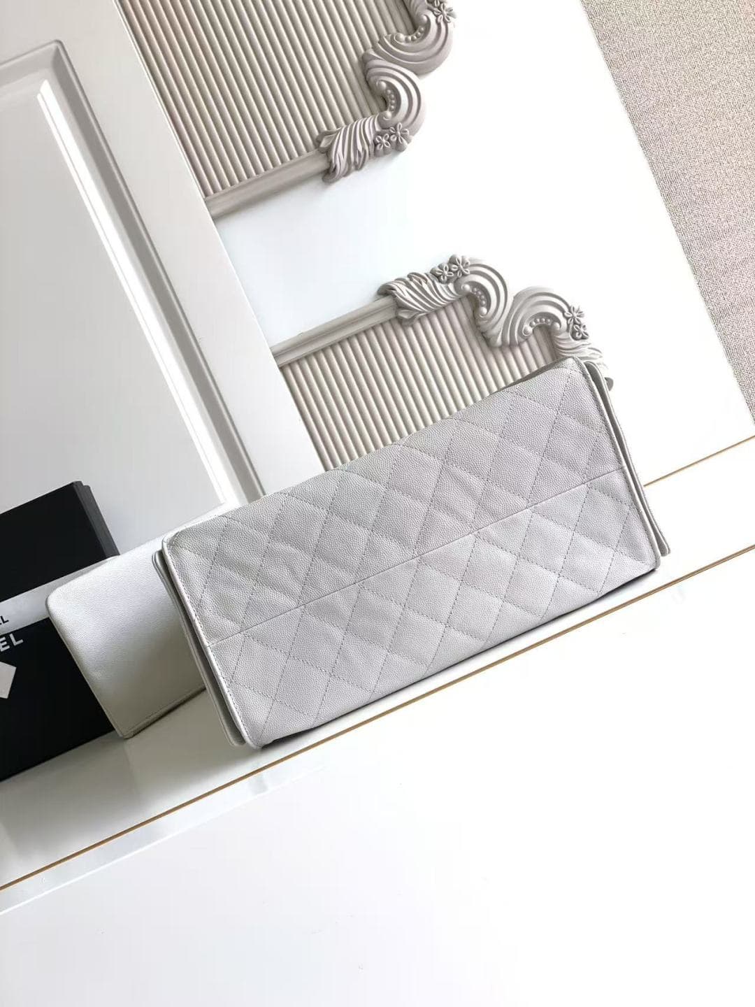 Chanel 25 Medium Hobo Medium handbag AS5311 Grained Calfskin & Gold-tone Metal Light Grey A