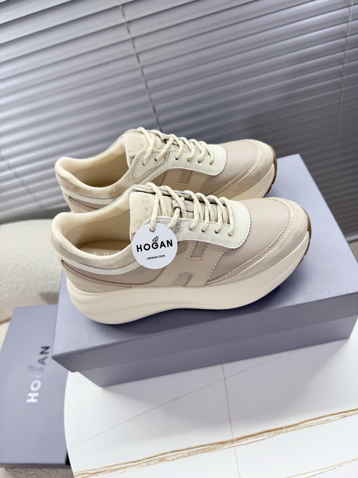 Hogan H696 Sneakers Shoes Women