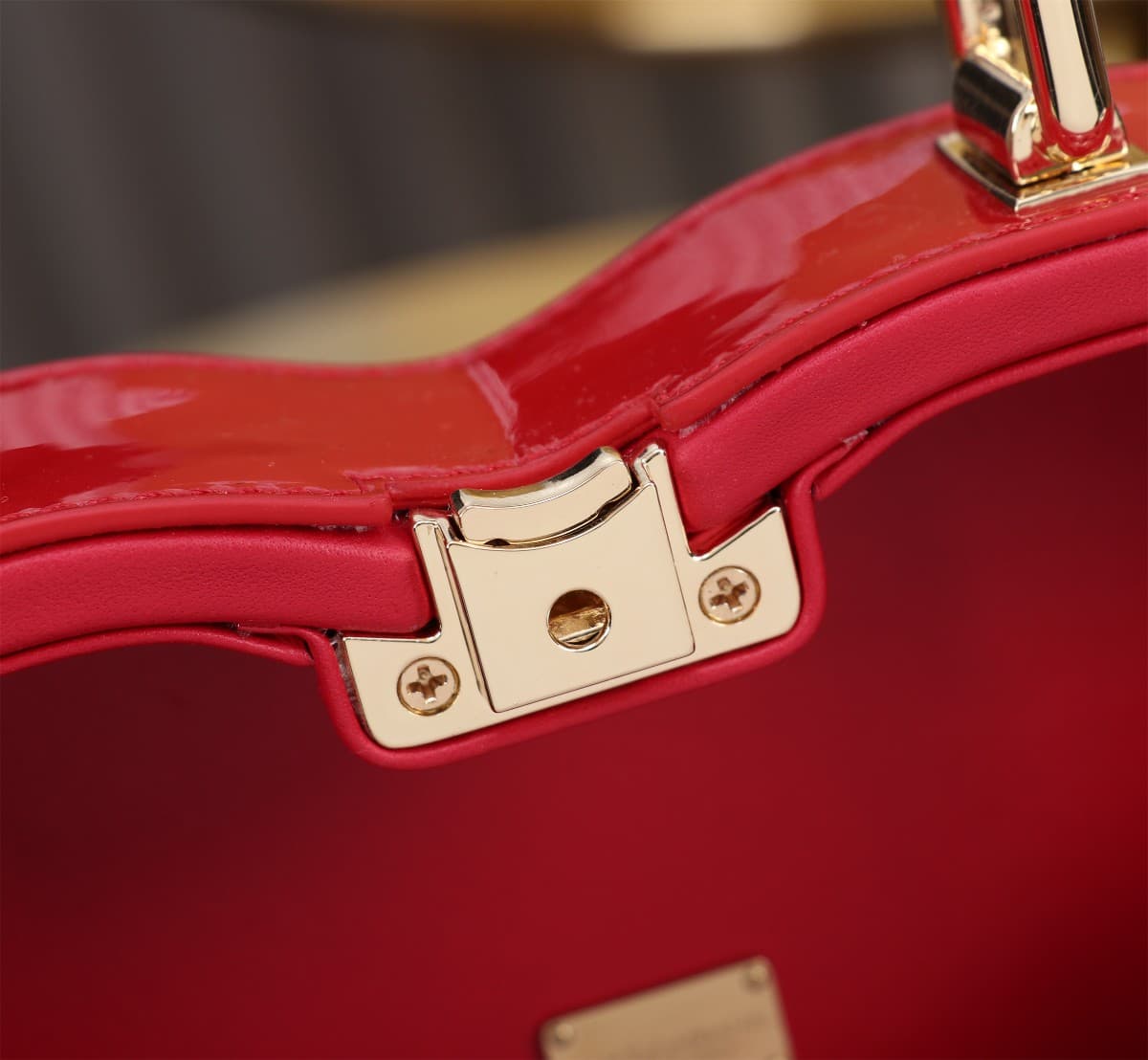 Dolce & Gabbana red patent leather DG Logo handbag high