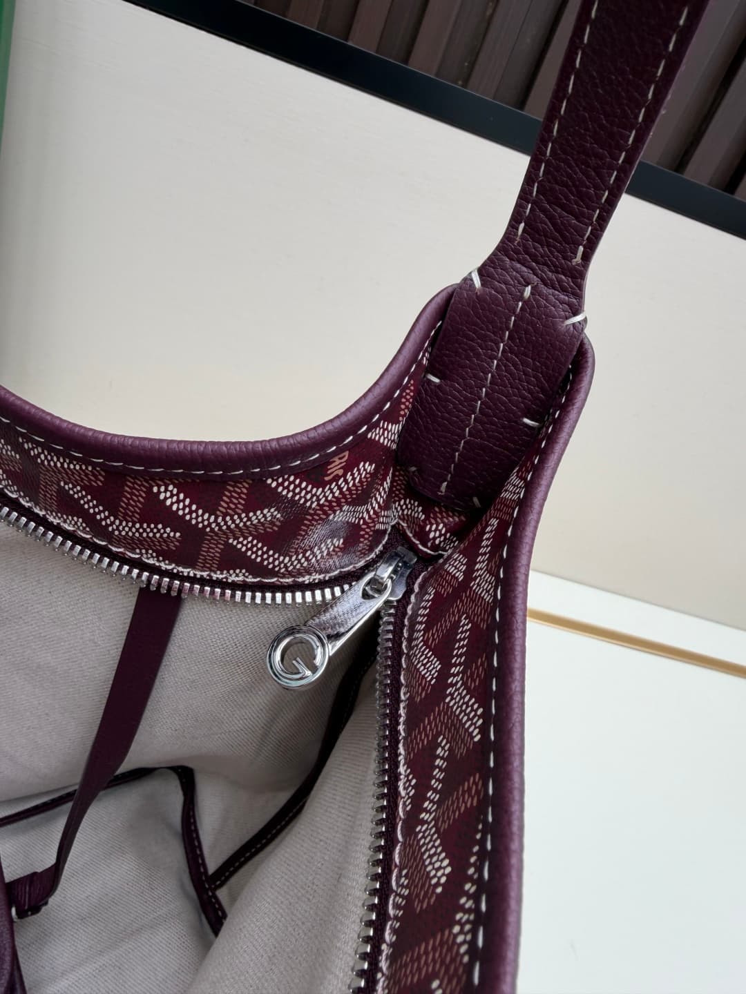 Goyard Bohème Burgundy Hobo Bag Chevron Canvas and  White Painted Mascot High