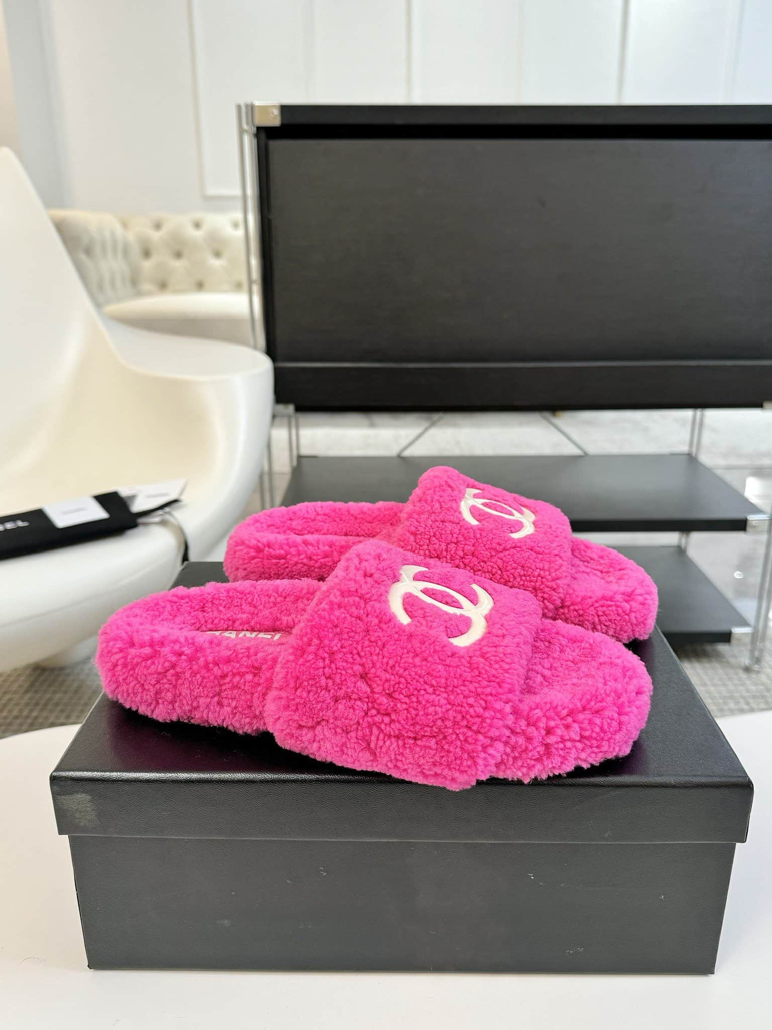 Chanel Sandsl Shoes Women