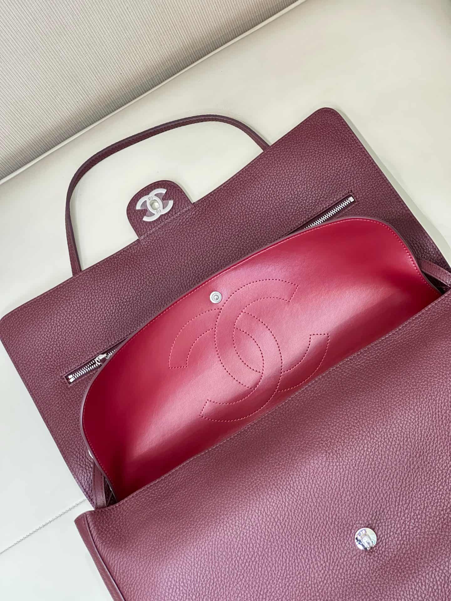 Chanel Maxi Flapbag Grained Calfskin & Silver Metal Claret AS6233 TOP
