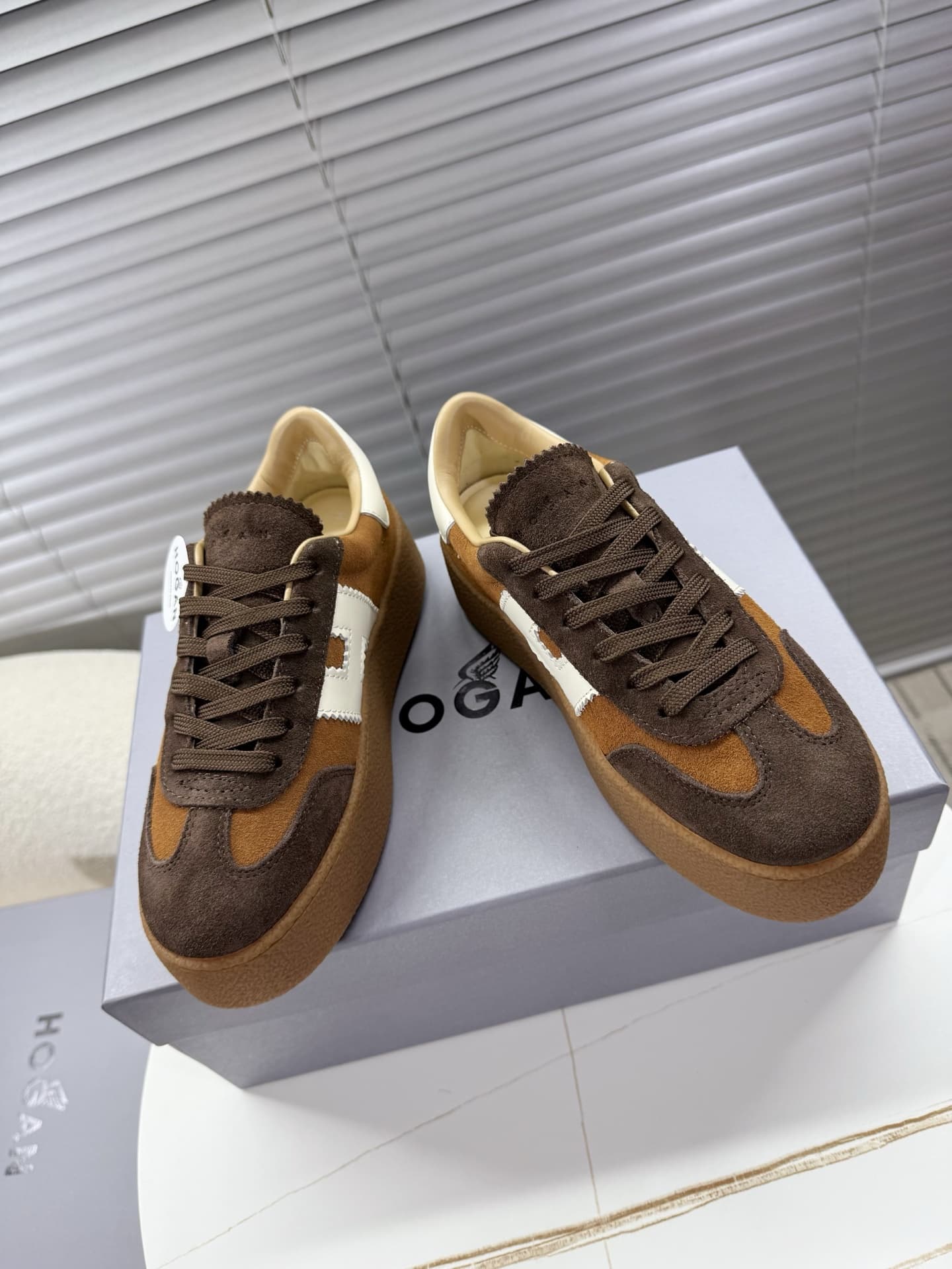 Hogan Cool Sneakers Shoes Women