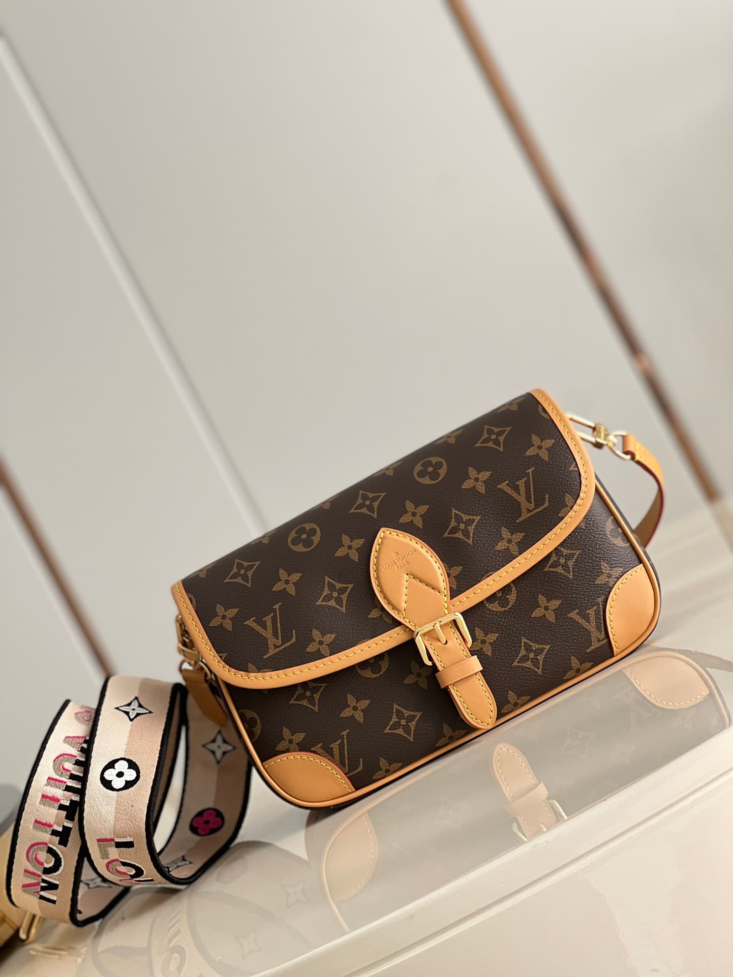 Louis Vuitton Diane Monogram coated canvas M45985 High