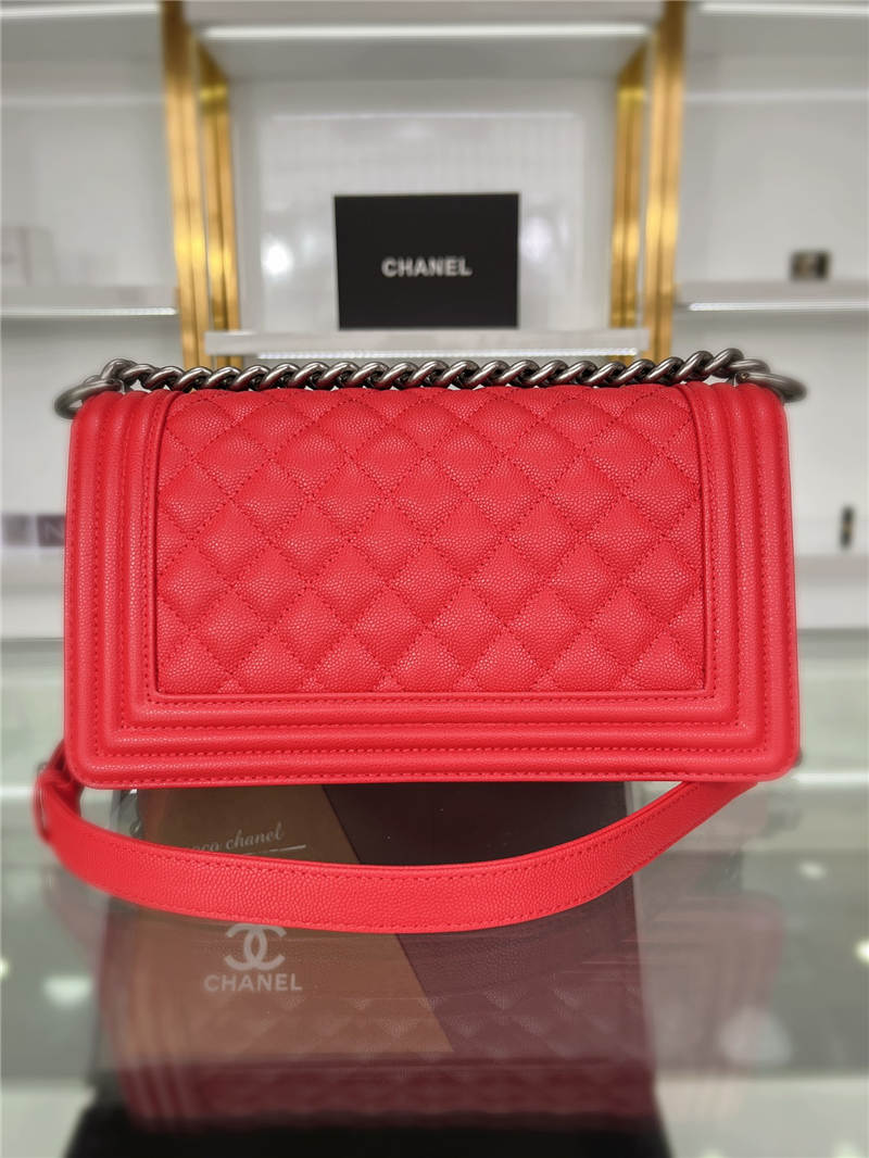 BOY Chanel HANDBAG Grained Calfskin Red Anti-Silver Metal High
