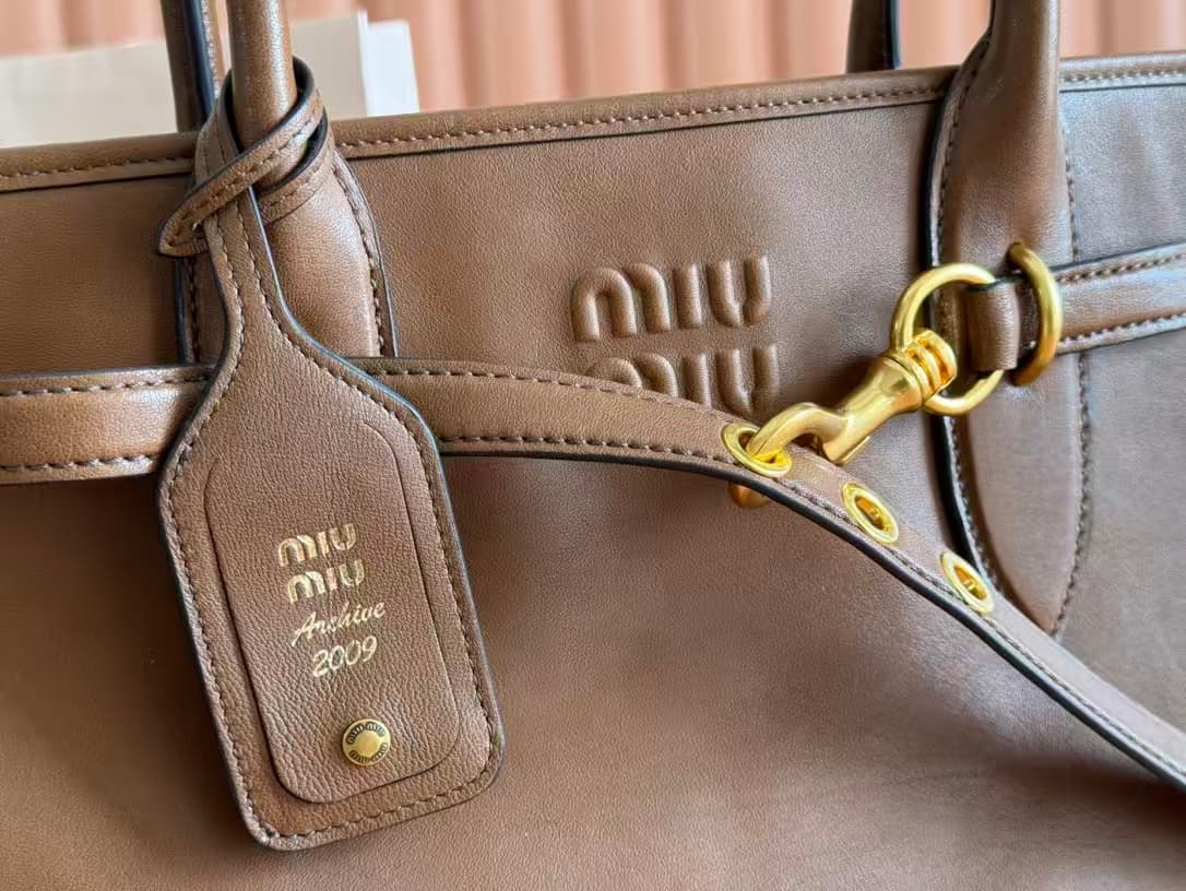 Miu Miu Aventure nappa leather bag 5BG310 Oak TOP