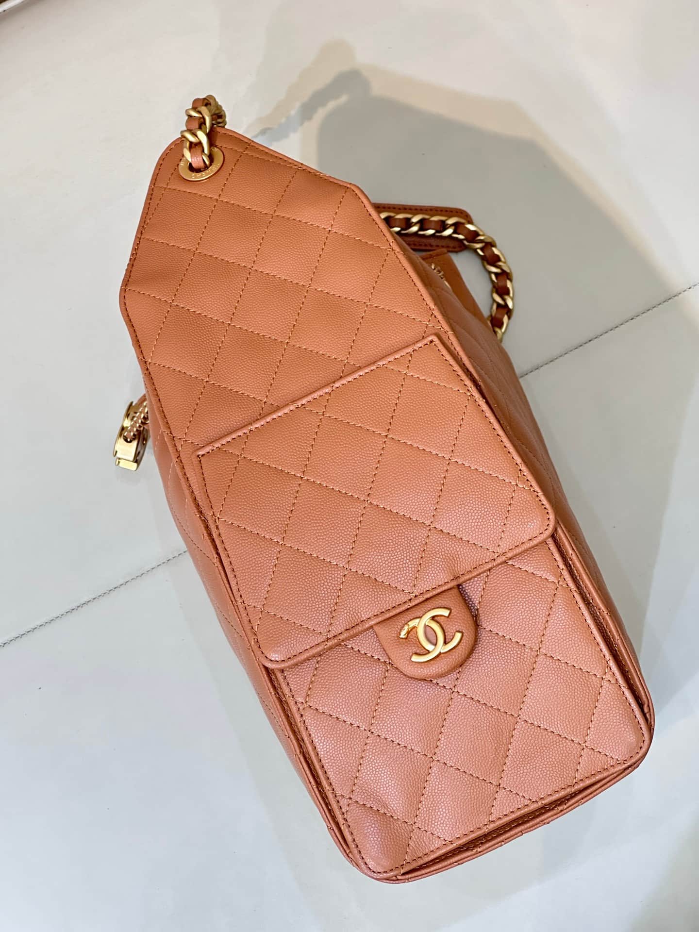 Chanel 25 Medium Hobo handbag AS5311 Grained Calfskin & Gold-tone Metal Brown TOP