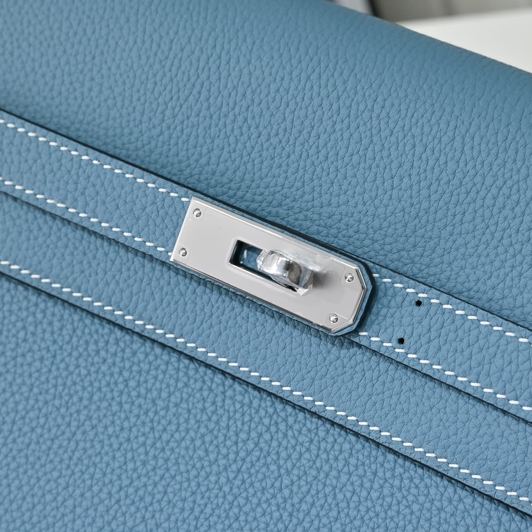 Hermes Kelly depeches Togo 36 briefcase In Light blue CalfskIn WAX High