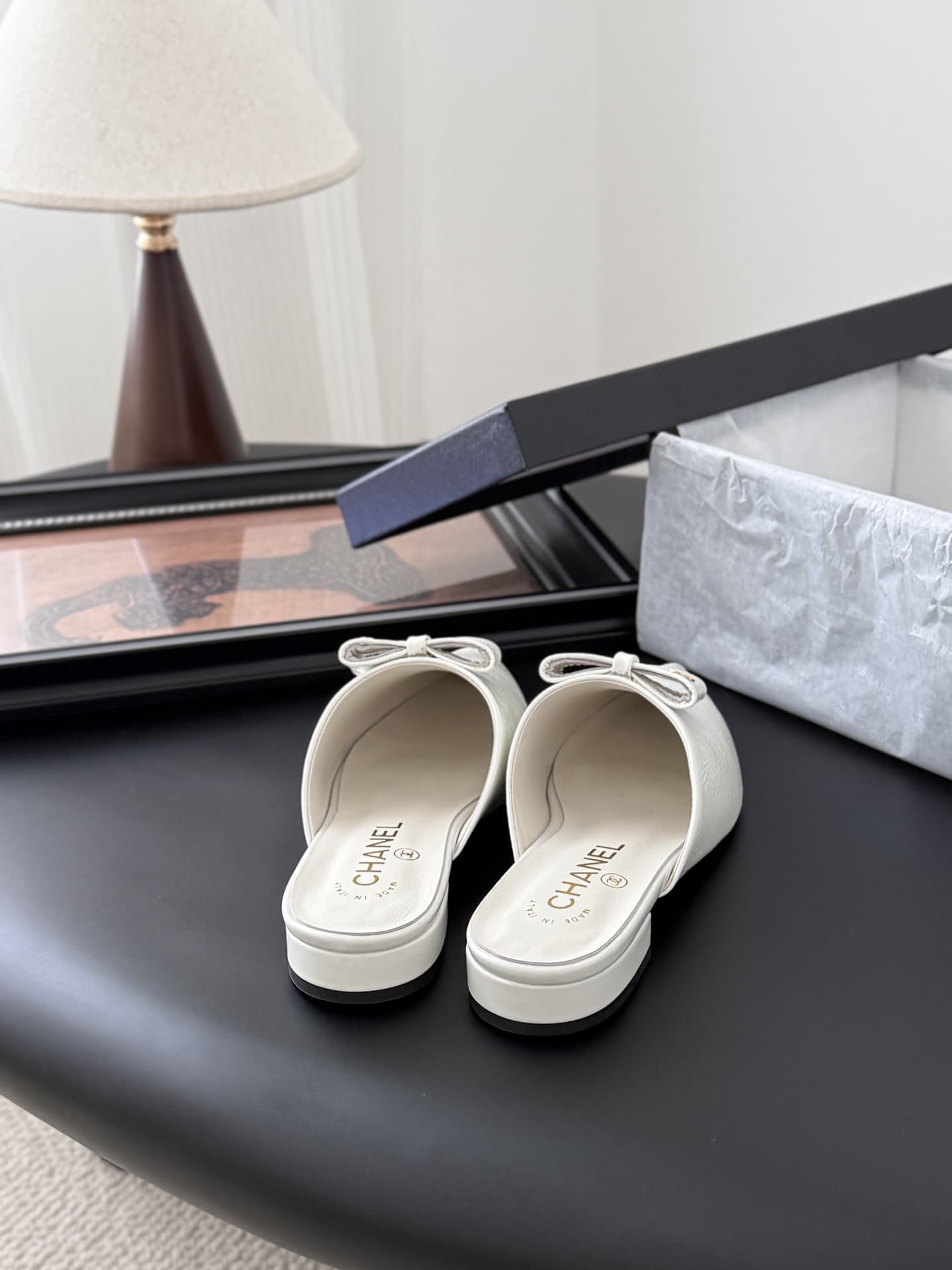 Chanel Crumpled patent calfskin Mules shoes Women